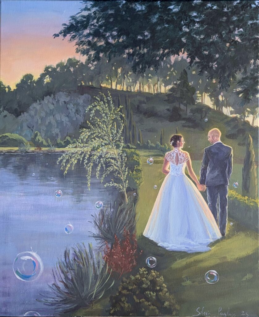 Dipinto acrilico realizzato in live painting durante un matrimonio: coppia di spalle al tramonto vicino a un lago, con bolle di sapone nell’aria e riflessi sull’acqua